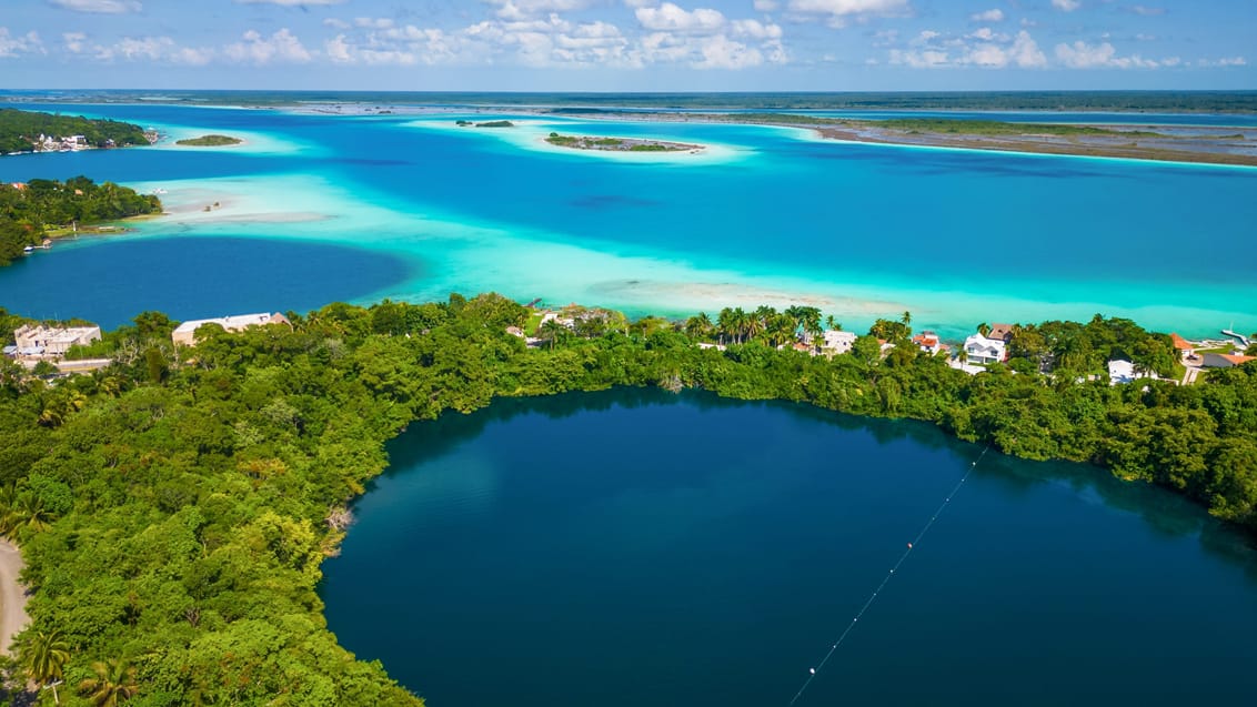 Bacalar lagune, Mexico