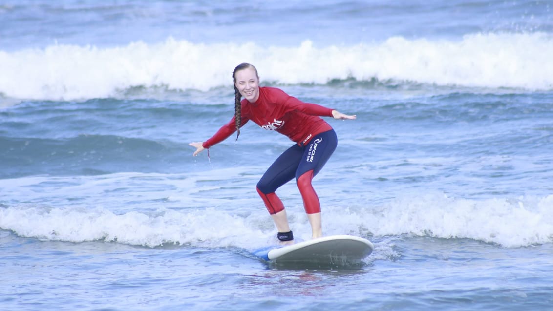 Lapoint surfing på Bali, Indonesien